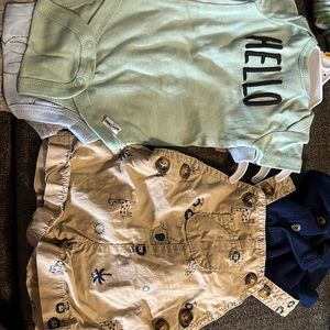 Newborn onesies. Newborn cutie outfit.